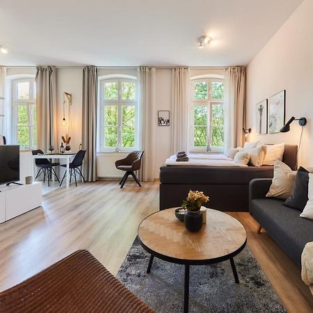 Studio3 Zentral Und Ruhig Mit Parkplatz, 5 Min Z Bali-T Und Gop, Boxspringbett Bad Oeynhausen Kültér fotó