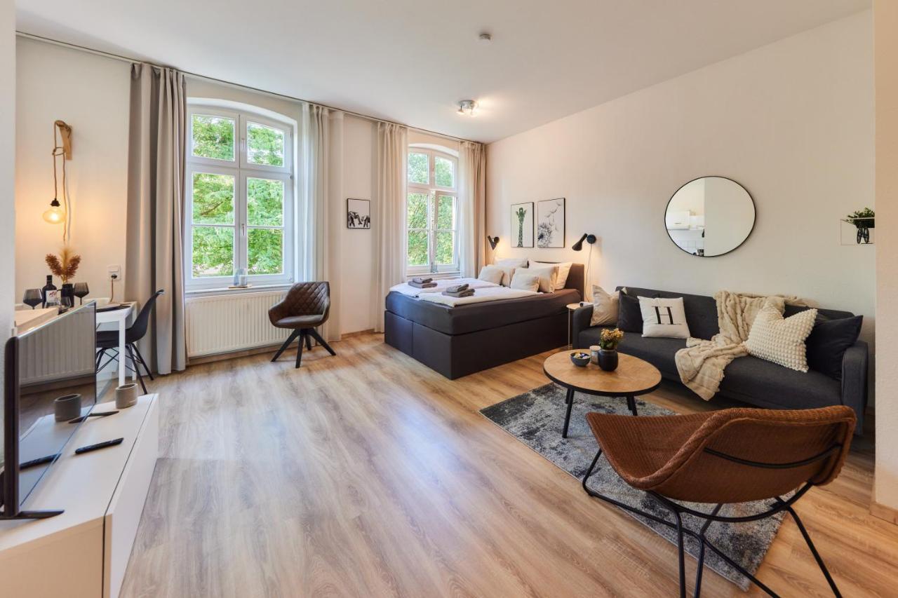 Studio3 Zentral Und Ruhig Mit Parkplatz, 5 Min Z Bali-T Und Gop, Boxspringbett Bad Oeynhausen Kültér fotó