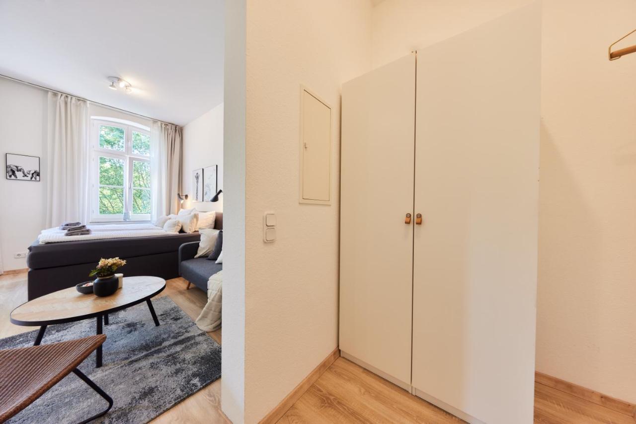 Studio3 Zentral Und Ruhig Mit Parkplatz, 5 Min Z Bali-T Und Gop, Boxspringbett Bad Oeynhausen Kültér fotó