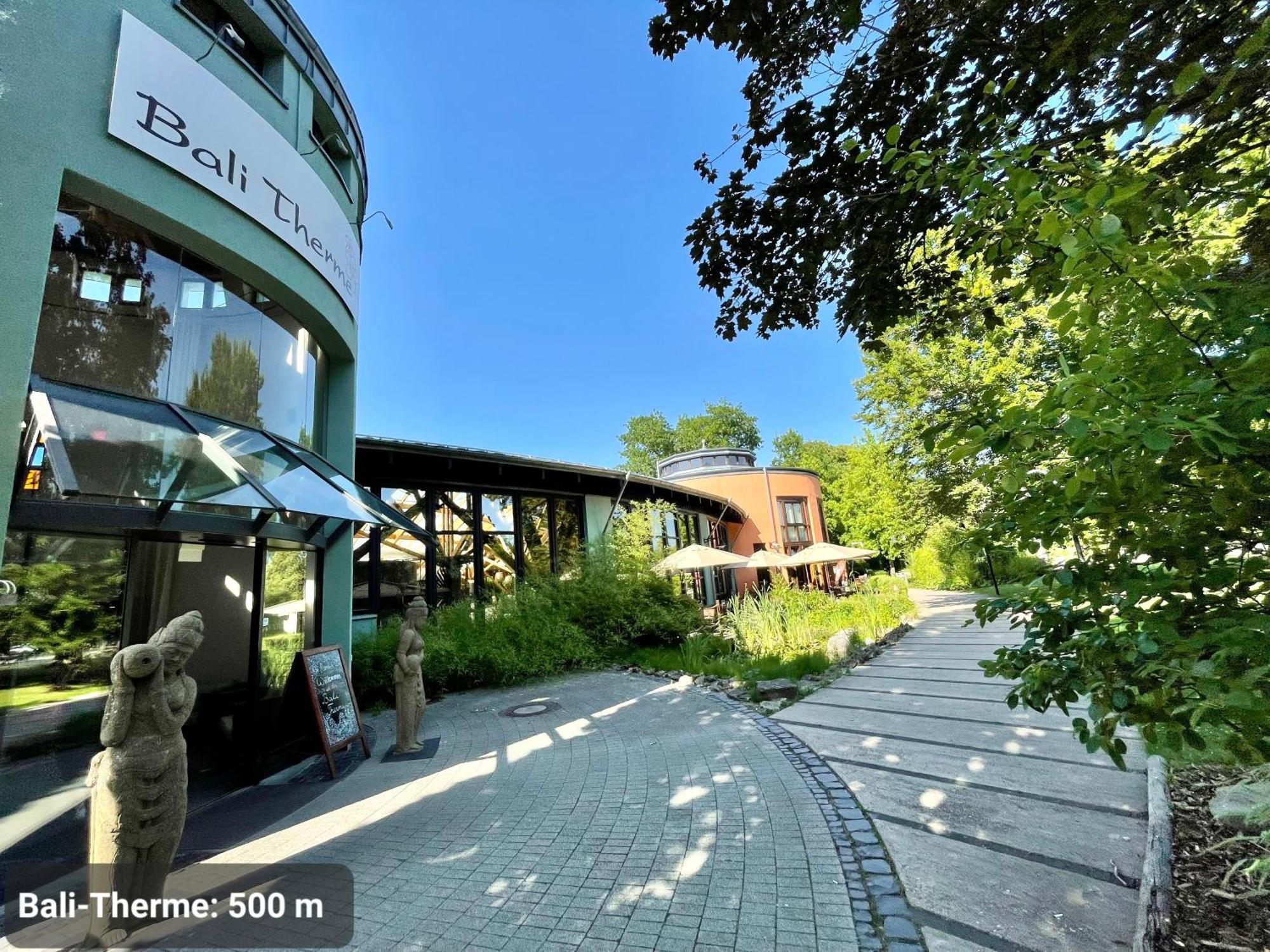 Studio3 Zentral Und Ruhig Mit Parkplatz, 5 Min Z Bali-T Und Gop, Boxspringbett Bad Oeynhausen Kültér fotó
